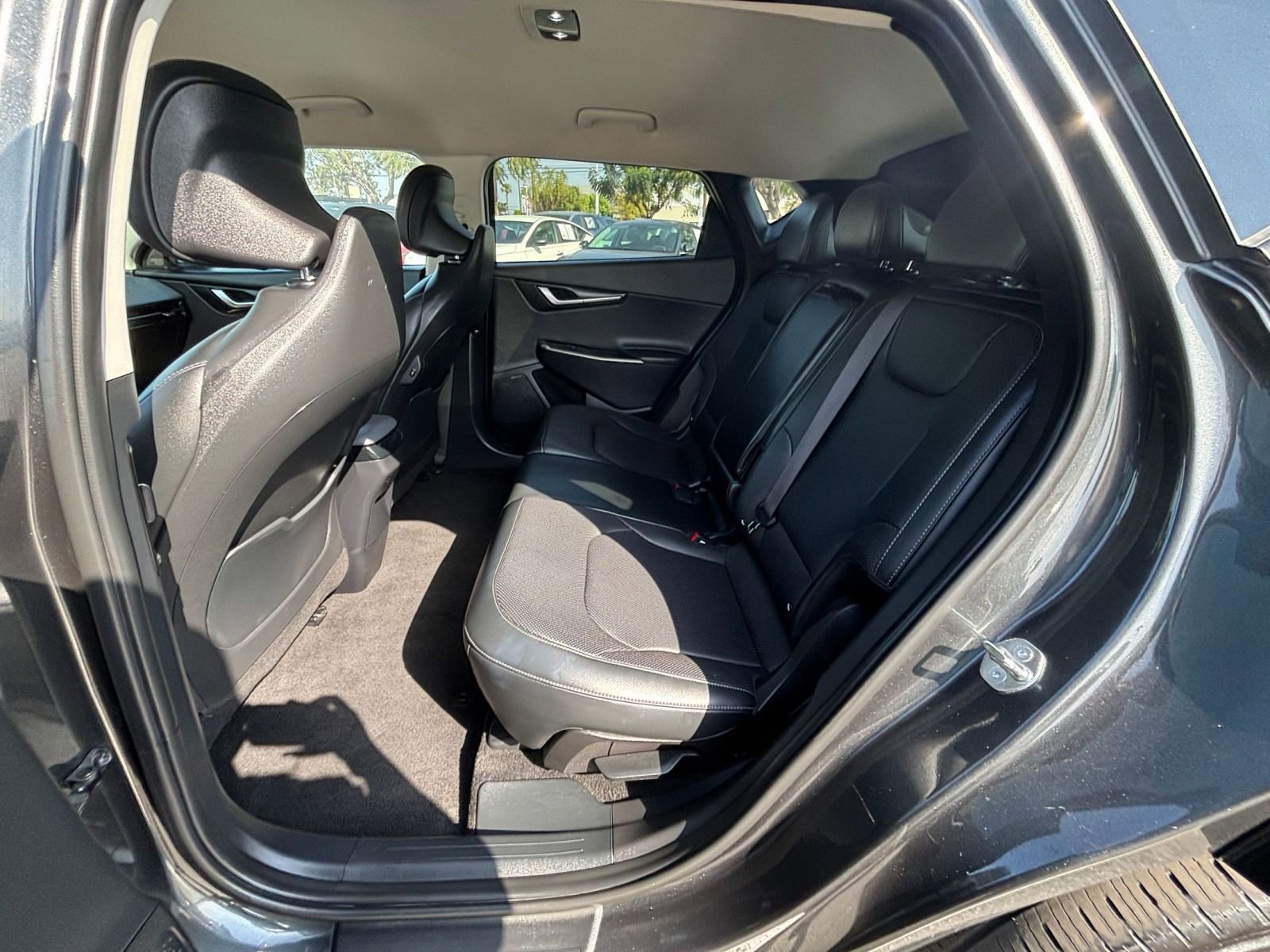 Used 2023 Kia EV6 Wind image 32