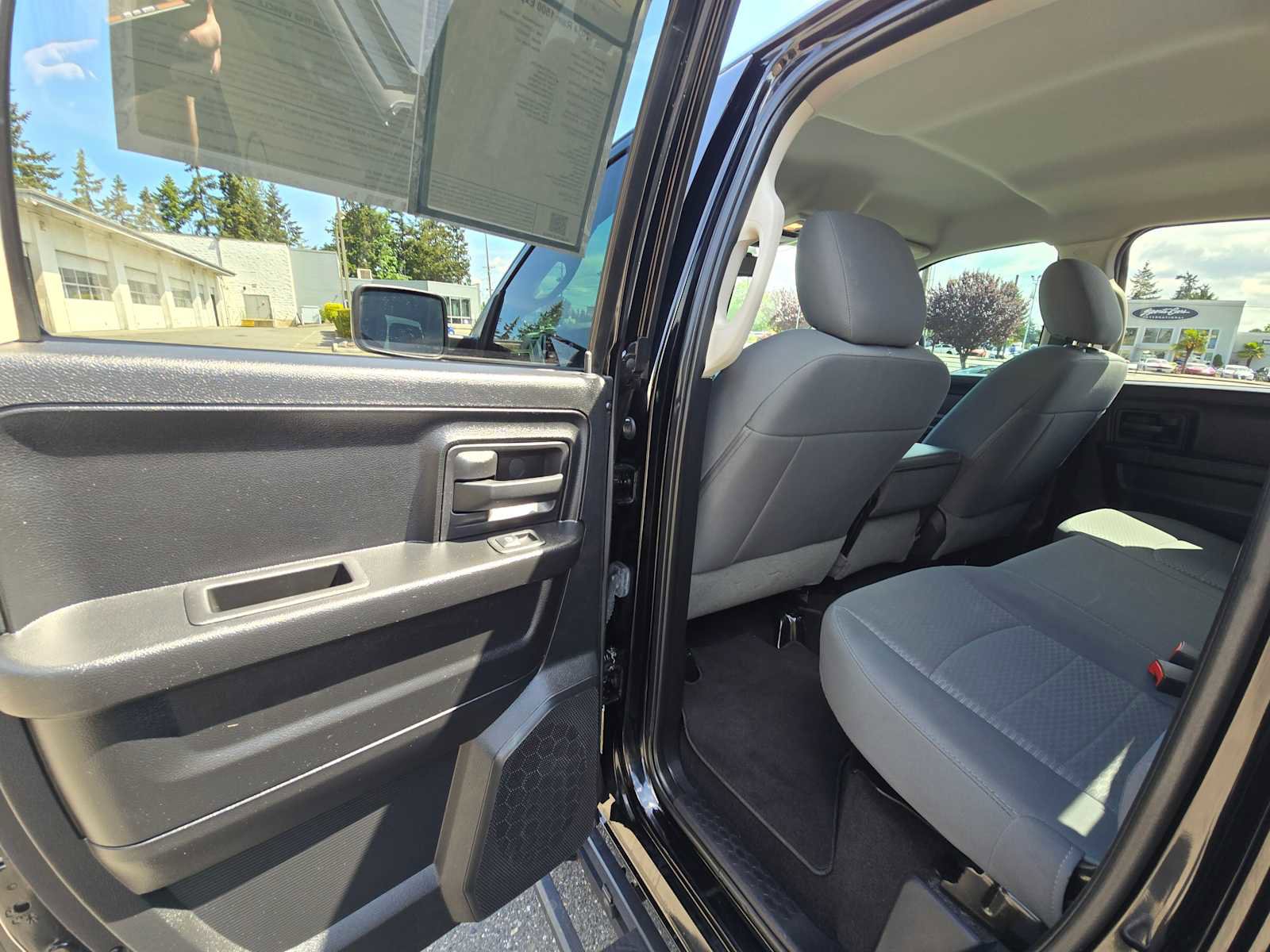 Used 2014 RAM 1500 Express w/ Black Ram 1500 Express Group AWD/4WD image 15