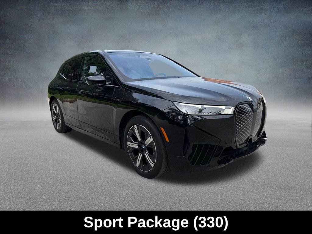 Used 2023 BMW iX xDrive50 w/ Premium Package AWD/4WD image 9