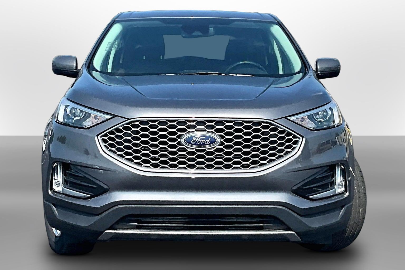 Used 2023 Ford Edge SEL w/ Convenience Package AWD/4WD image 3