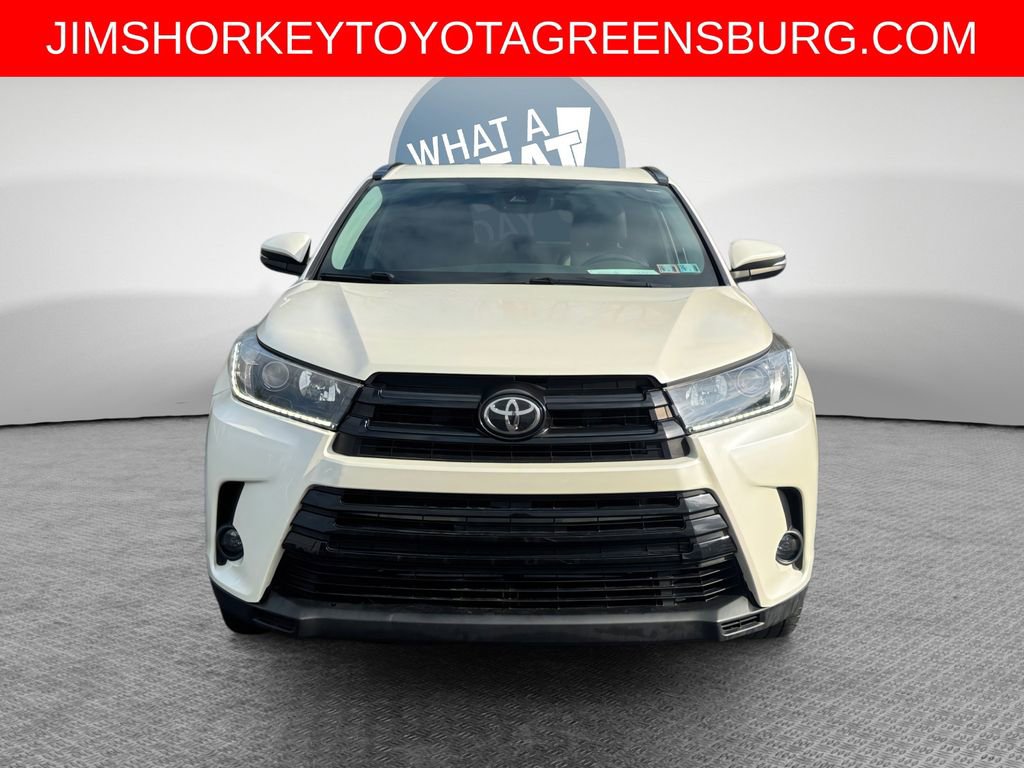 Used 2019 Toyota Highlander SE AWD/4WD image 9