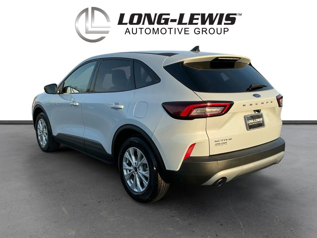 Used 2025 Ford Escape Active FWD image 4