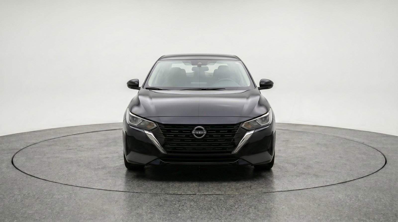 Used 2025 Nissan Sentra SV FWD image 2