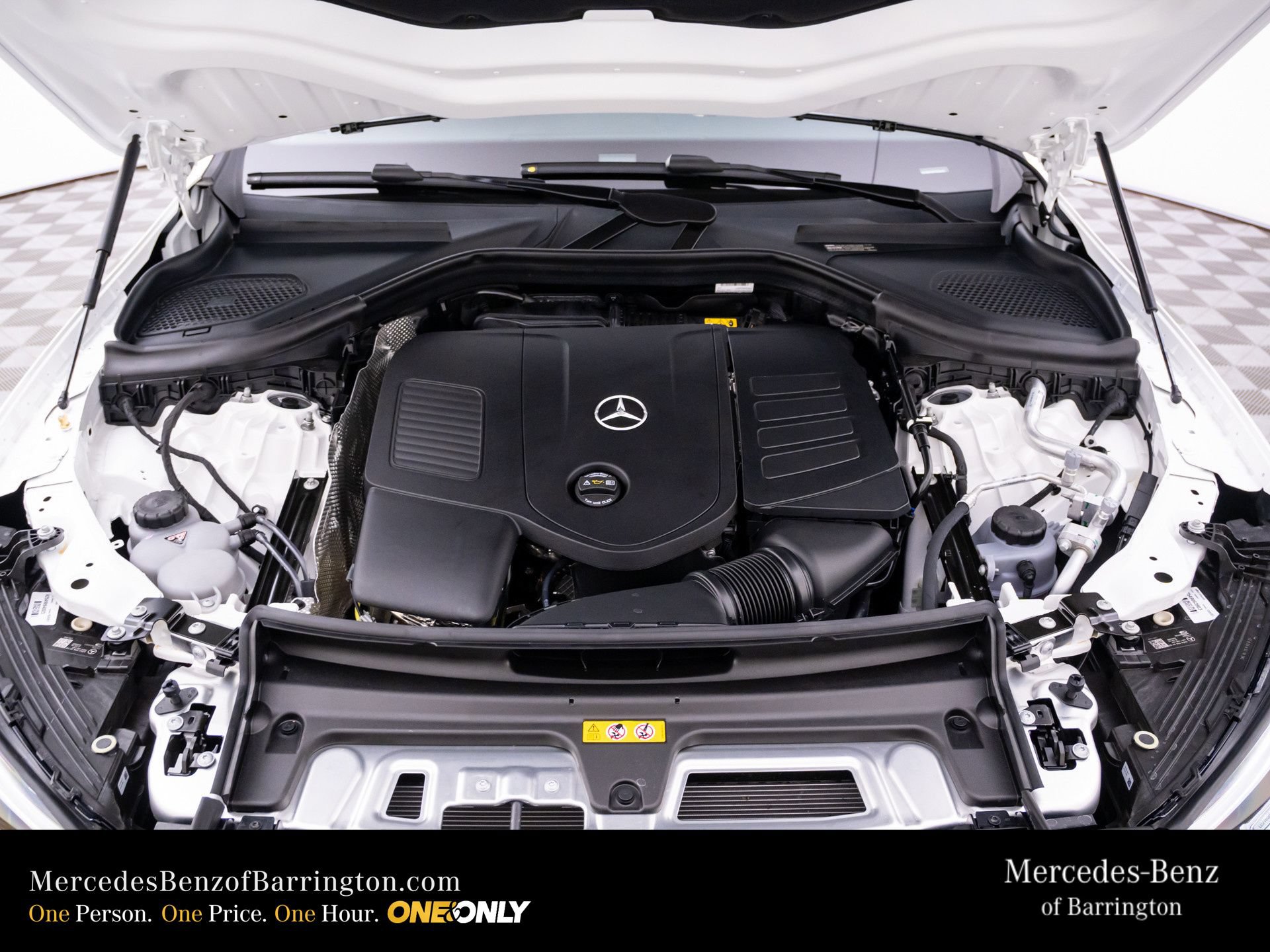 New 2026 Mercedes-Benz GLC 300 4MATIC image 30