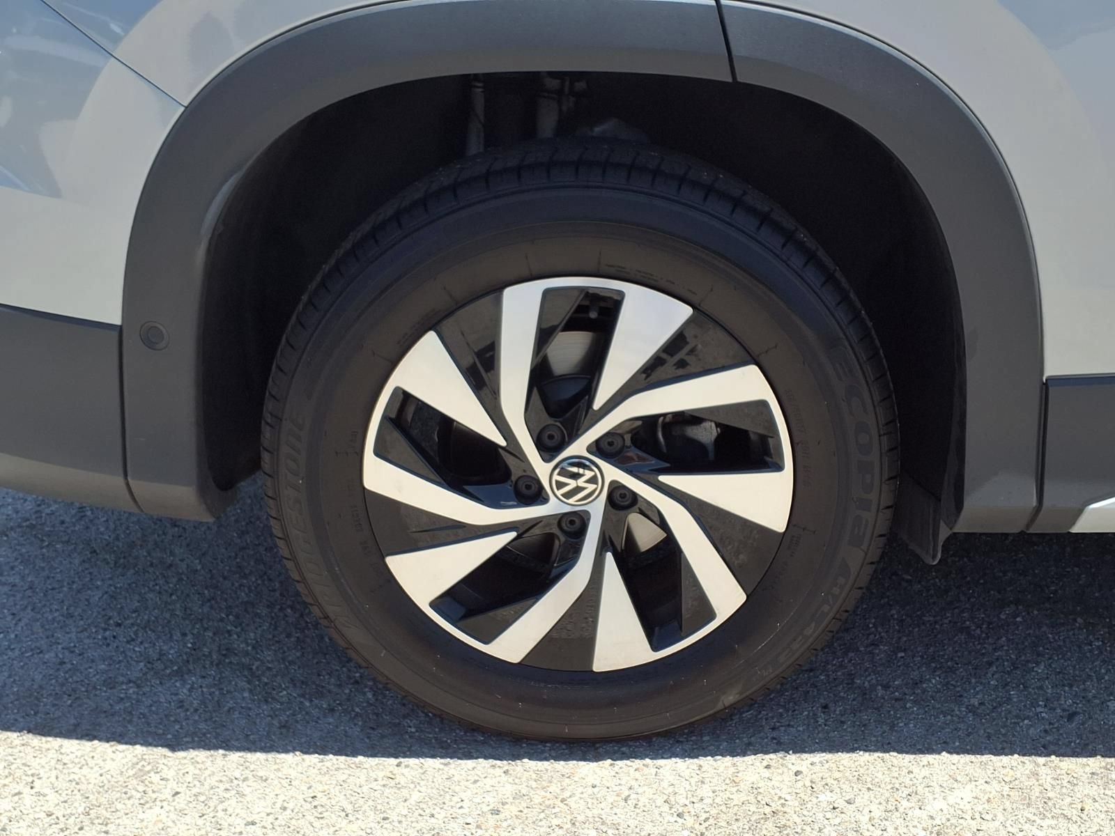 Certified 2026 Volkswagen Tiguan S FWD image 5