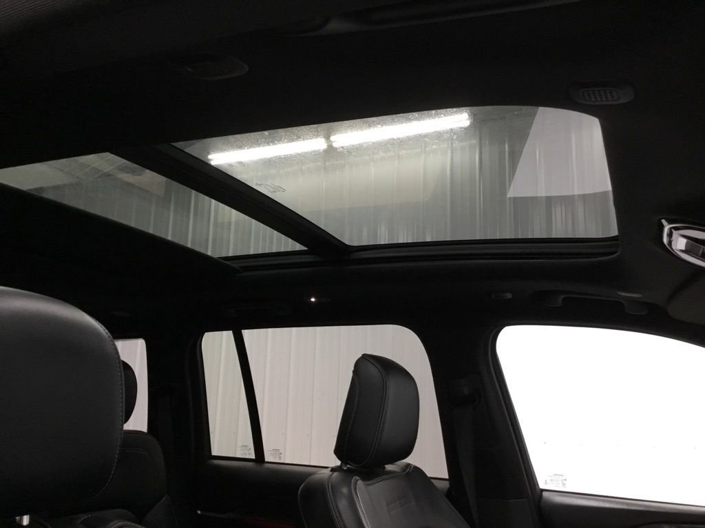 Used 2022 Jeep Grand Cherokee Overland image 44