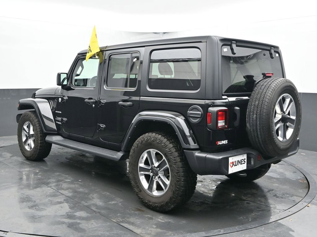 Used 2021 Jeep Wrangler Unlimited Sahara image 9