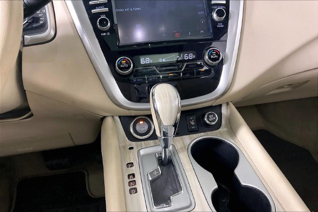 Used 2015 Nissan Murano SL w/ SL Technology Package FWD image 4