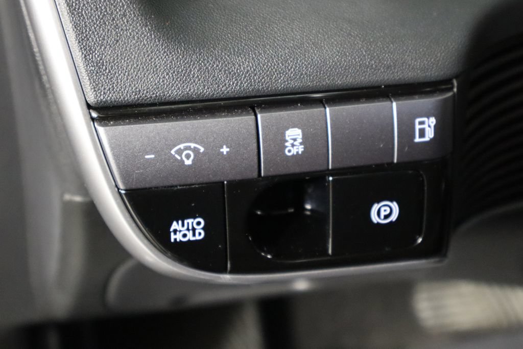 Used 2025 Hyundai Ioniq 5 SE RWD image 20