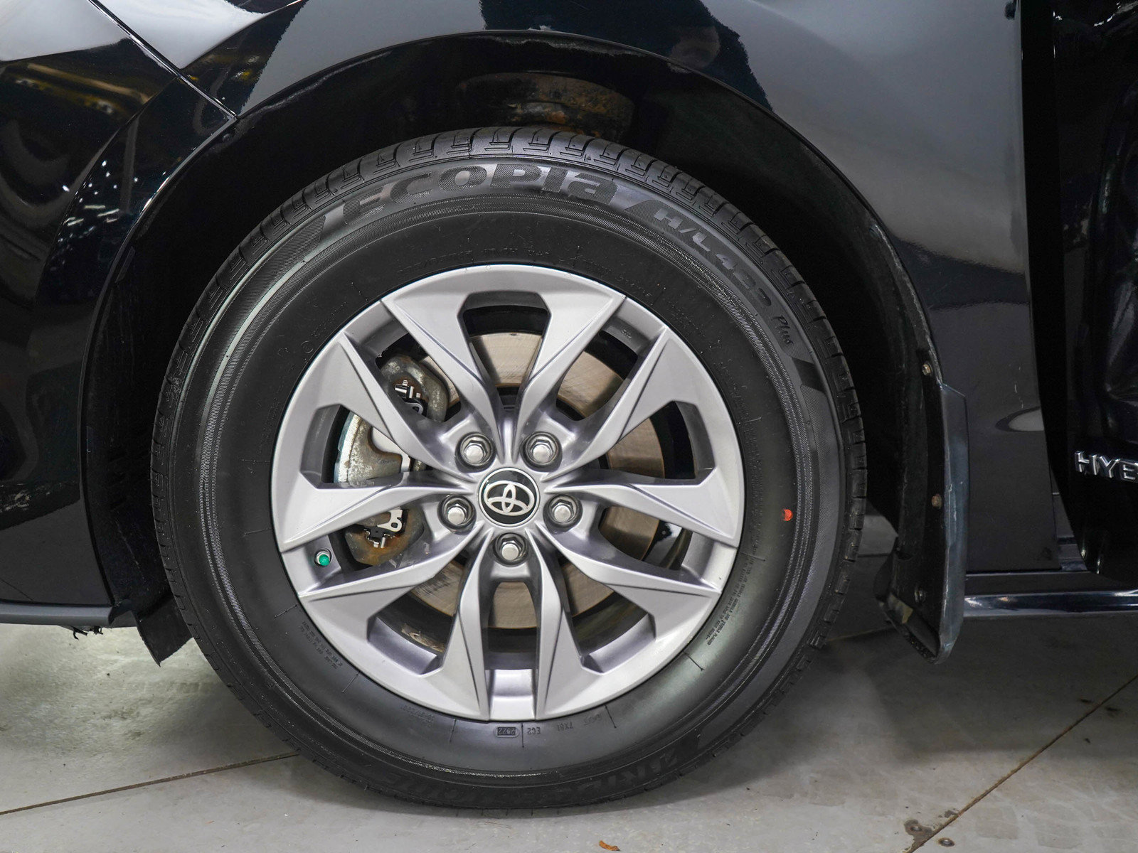 Used 2021 Toyota Sienna XLE AWD/4WD image 30