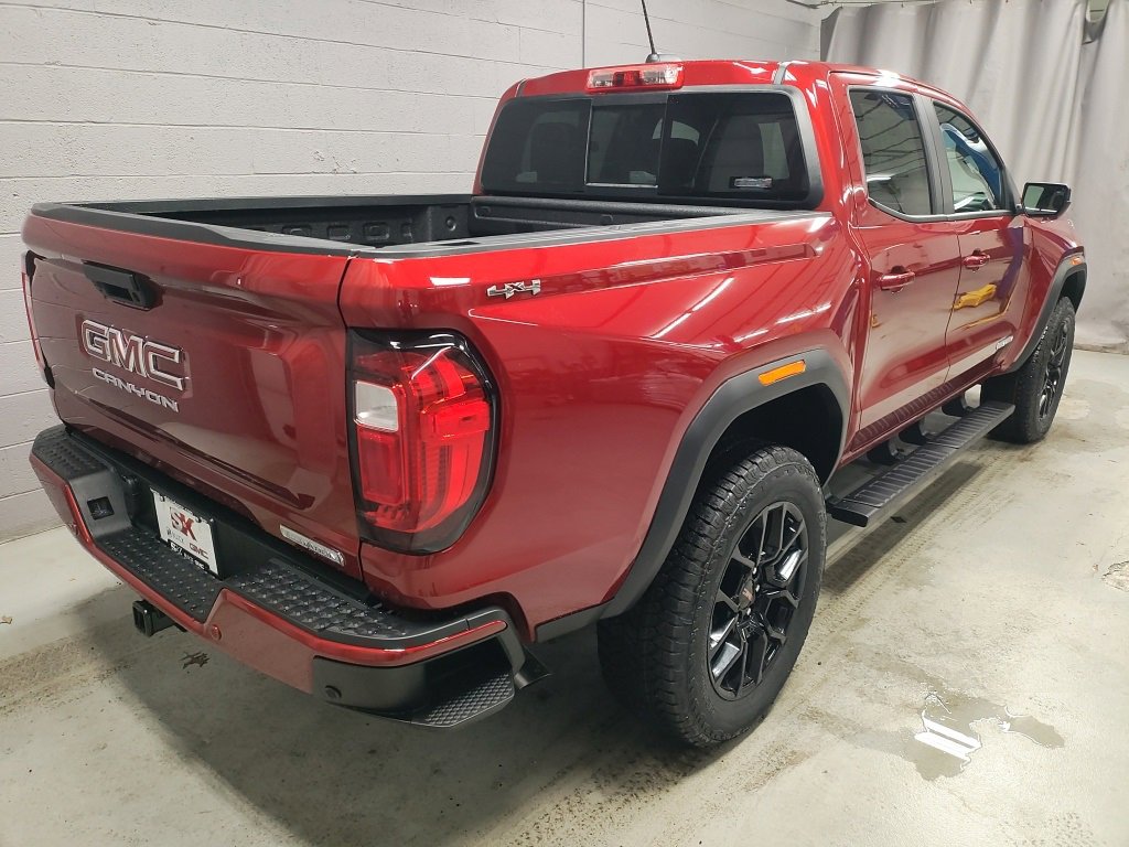 New 2026 GMC Canyon Elevation w/ Convenience Package image 2