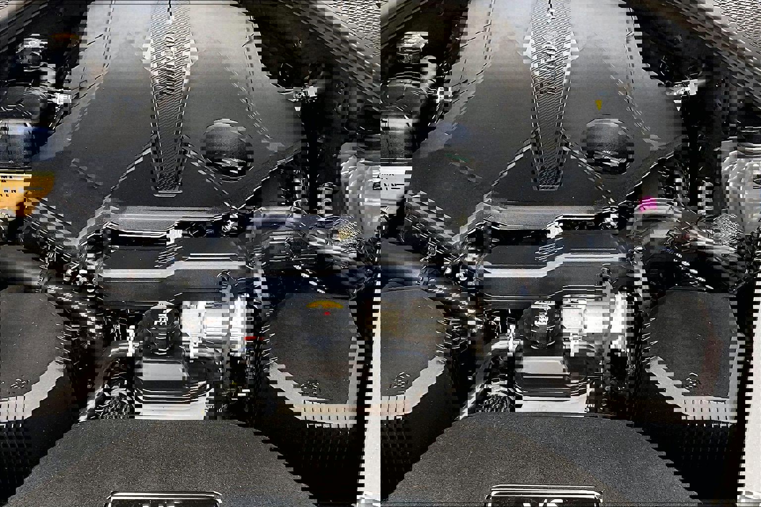 Used 2023 Genesis G90 3.5T image 7