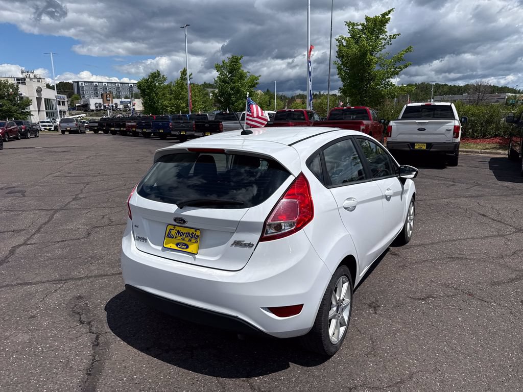 Used 2017 Ford Fiesta SE w/ Equipment Group 201A FWD image 10