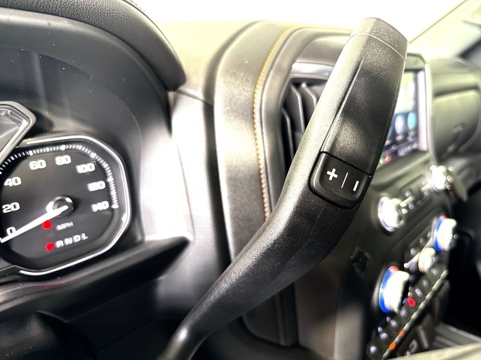 Used 2021 GMC Sierra 1500 AT4 w/ AT4 Premium Package AWD/4WD image 22