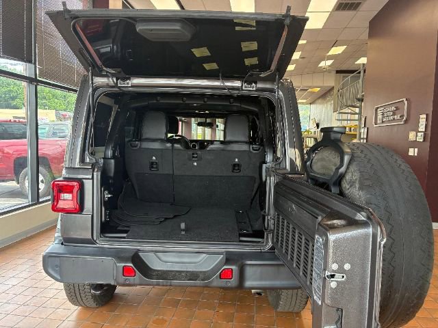 Used 2021 Jeep Wrangler Unlimited Sahara image 26