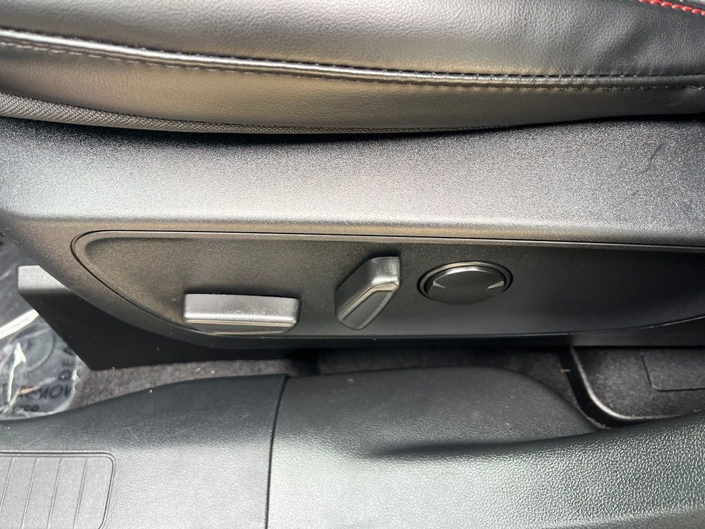 Certified 2026 Ford Escape ST-Line AWD/4WD image 37