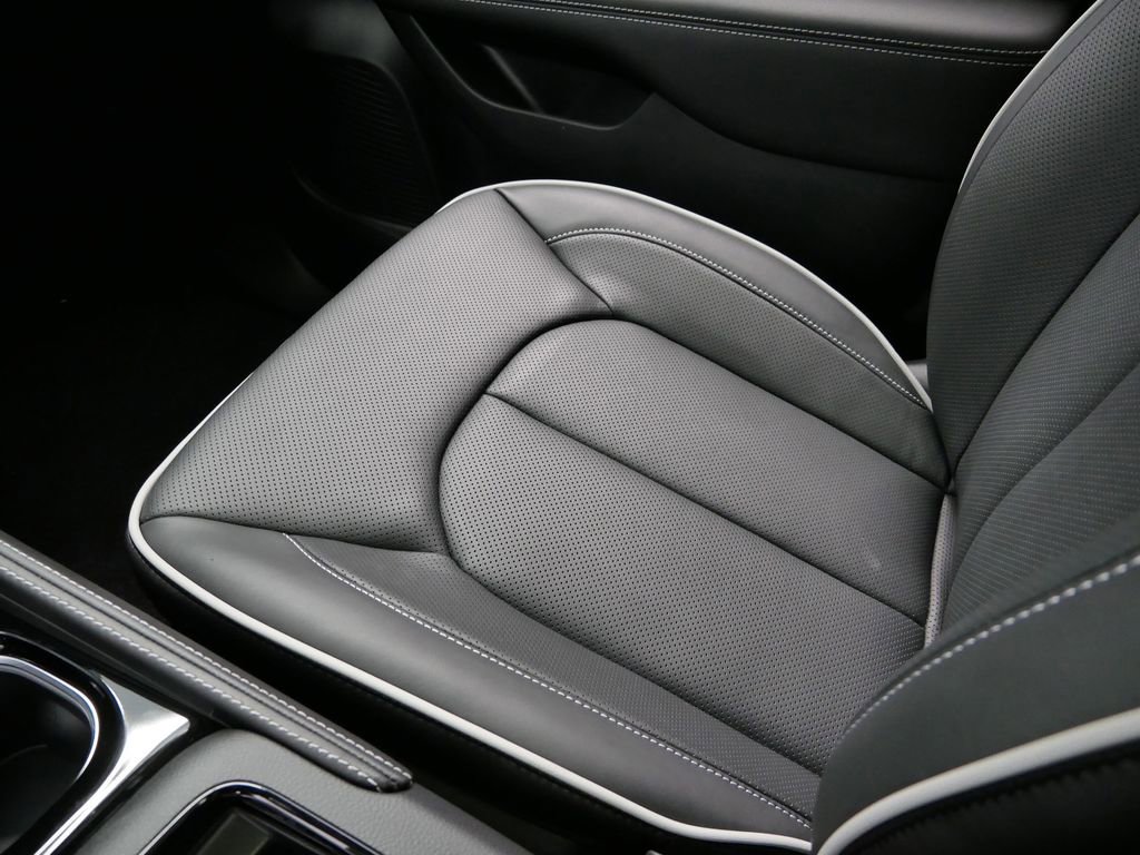 New 2026 Chrysler Pacifica Limited w/ S Appearance Package image 40