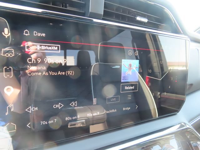Certified 2026 GMC Sierra 2500 AT4X w/ AT4X AEV Edition AWD/4WD image 28