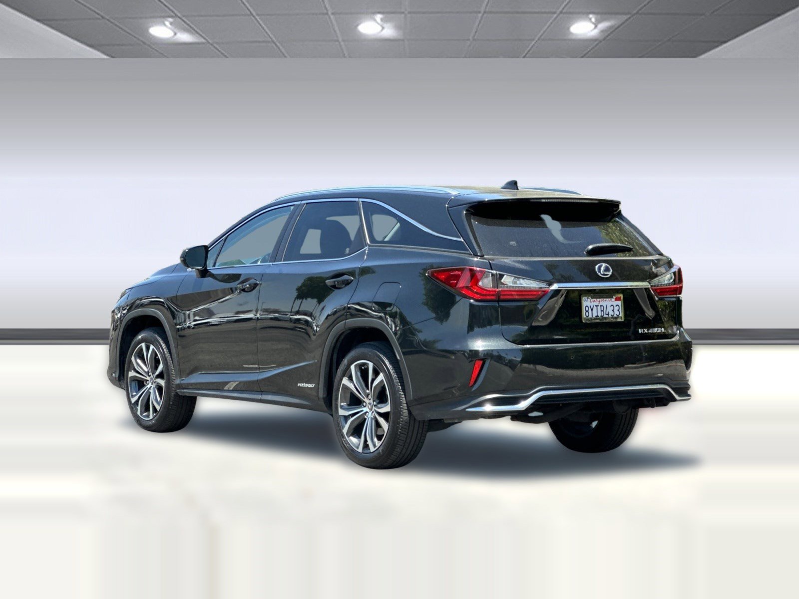 Certified 2022 Lexus RX 450hL AWD w/ Premium Package image 3
