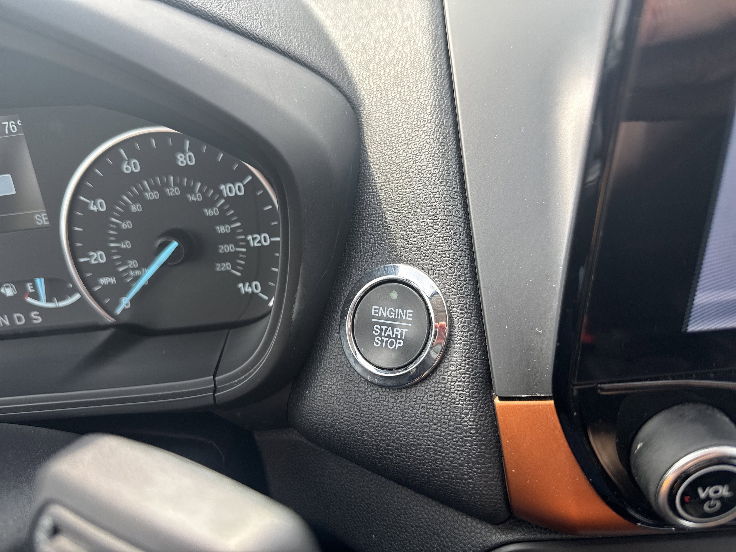Used 2021 Ford EcoSport SE w/ SE Convenience Package FWD image 17
