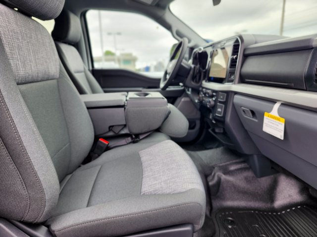 New 2026 Ford F250 XLT w/ XLT Premium Package AWD/4WD image 11