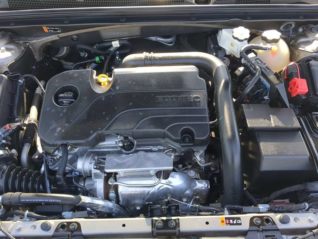 Used 2024 Chevrolet Malibu LT FWD image 33