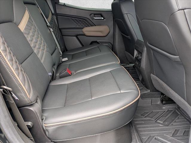 Used 2023 GMC Canyon Denali w/ Denali Black Edition image 19