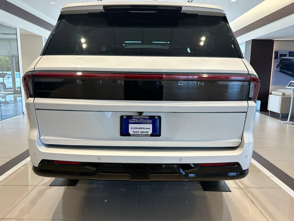 New 2027 Lincoln Navigator L Black Label AWD/4WD image 15
