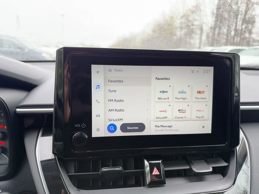 Used 2023 Toyota Corolla Cross LE w/ Moonroof Package image 12