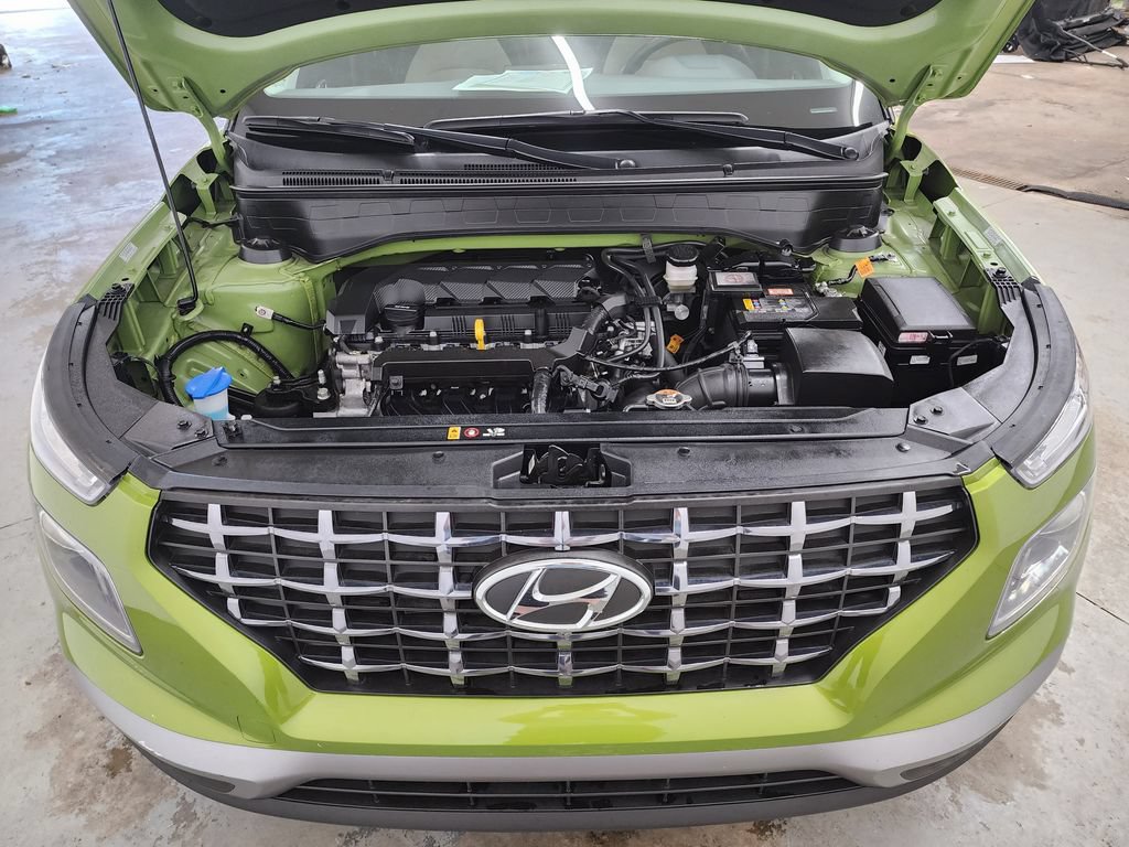 Used 2023 Hyundai Venue SEL w/ Cargo Package FWD image 33