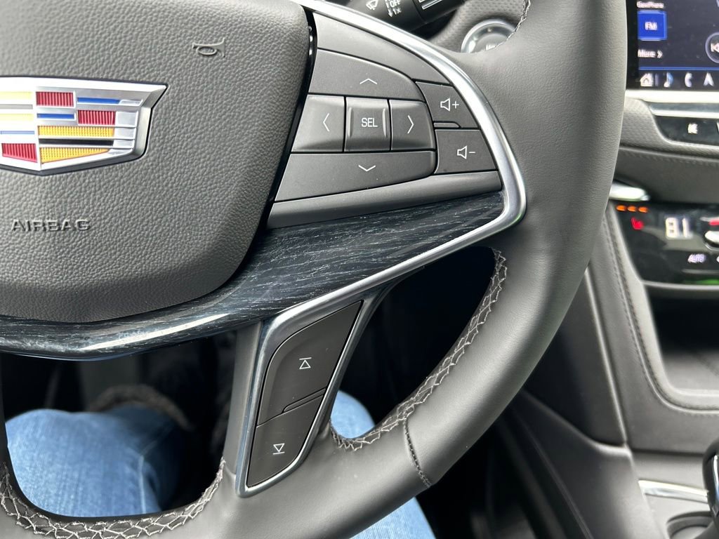 Used 2025 Cadillac XT5 Premium Luxury w/ LPO, Floor Liner Package image 26