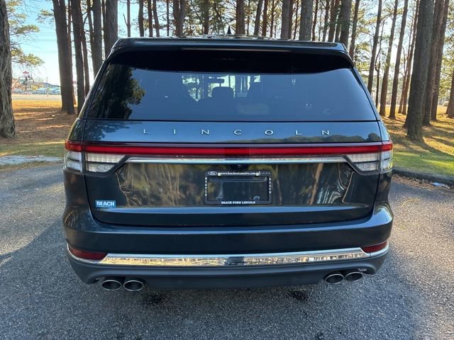 Certified 2022 Lincoln Aviator Reserve w/ Equipment Group 201A image 4