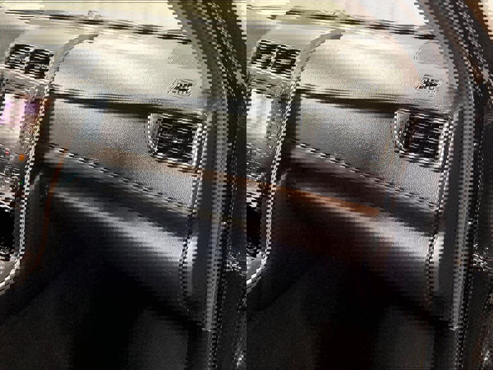 Used 2017 Toyota Camry LE image 13