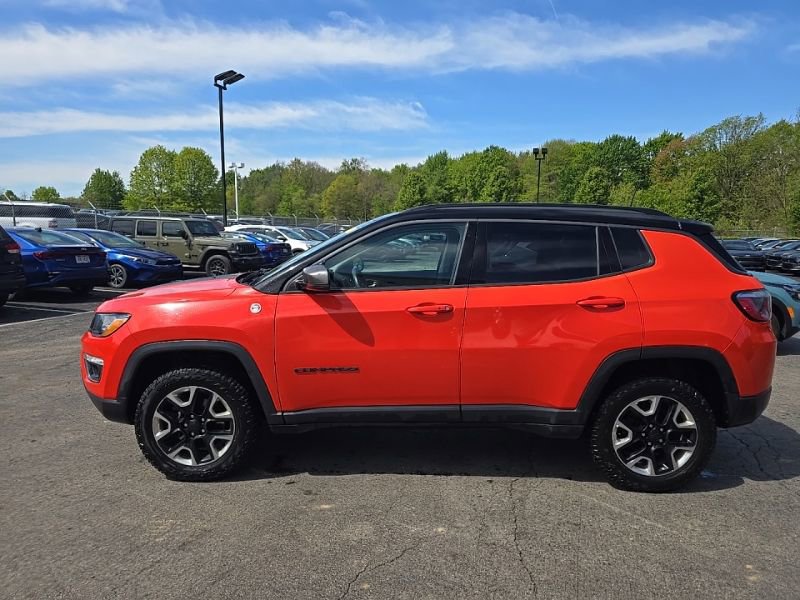 Used 2017 Jeep Compass Trailhawk w/ Cold Weather Group AWD/4WD image 4