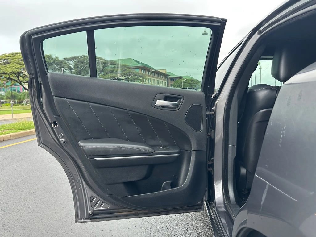 Used 2015 Dodge Charger R/T image 15