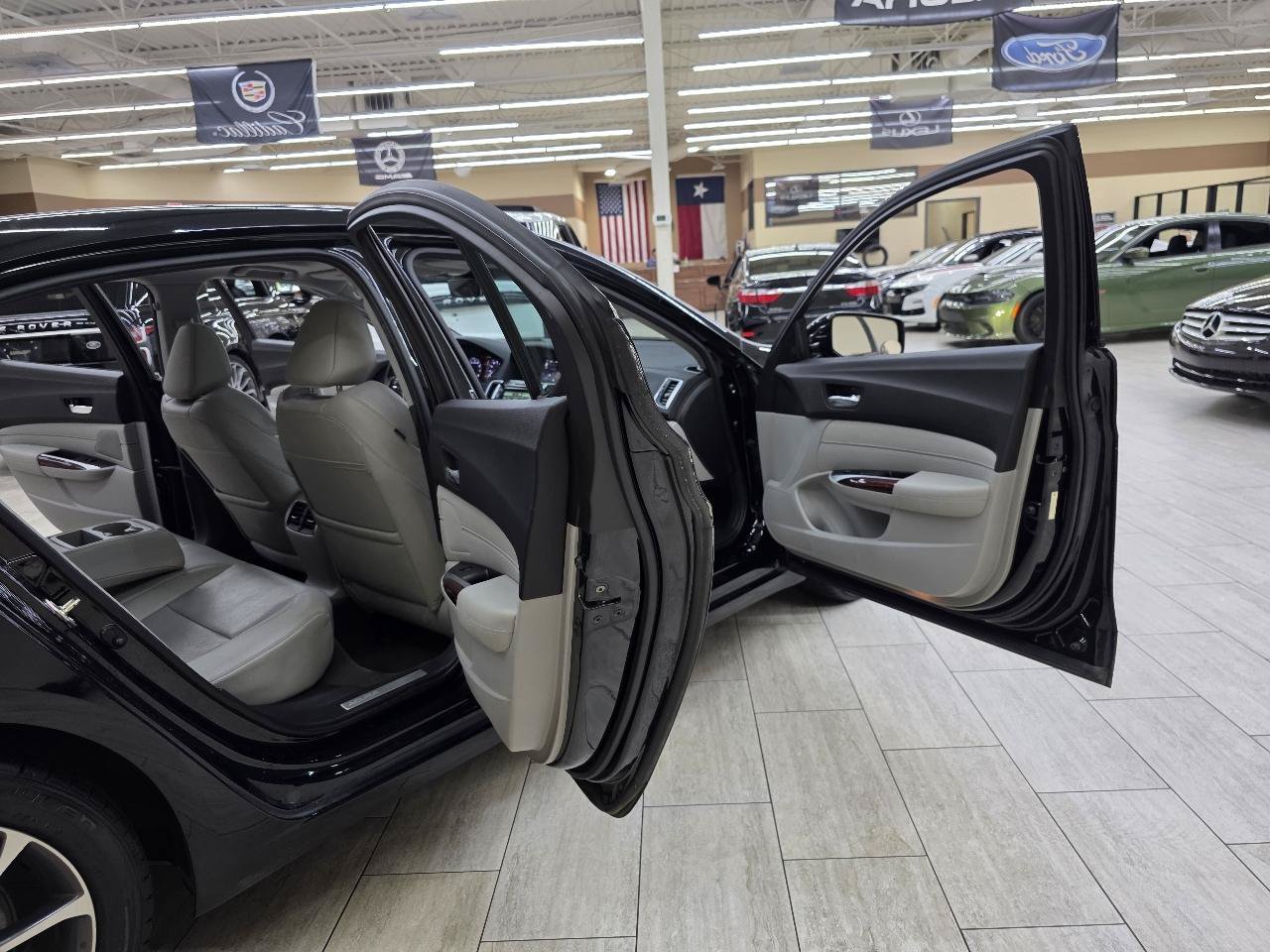 Used 2016 Acura TLX w/ Technology Package AWD/4WD image 13
