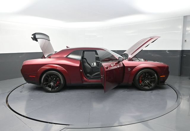 Used 2022 Dodge Challenger SRT Hellcat RWD image 38