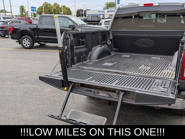 Used 2019 Ford F150 Lariat w/ Equipment Group 502A Luxury AWD/4WD image 9