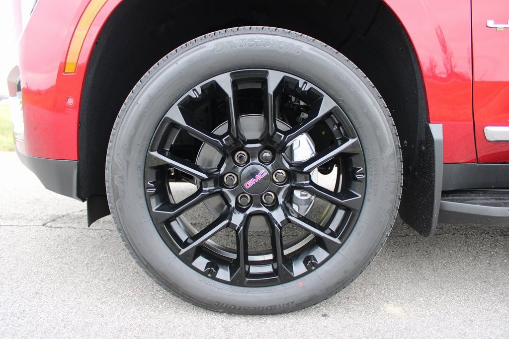 New 2026 GMC Yukon Elevation w/ LPO, Get Active Package image 32