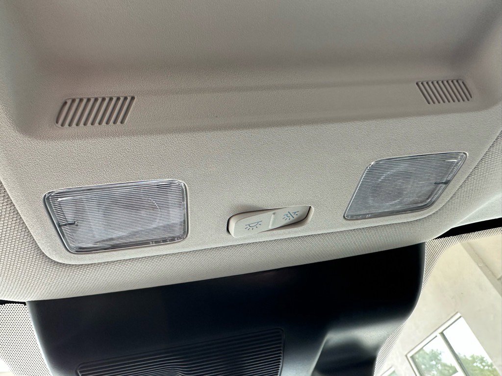 Used 2024 Ford Maverick XL image 46