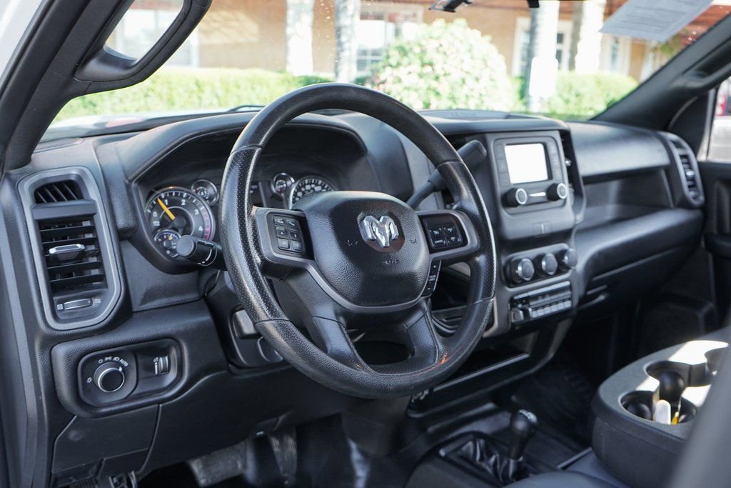 Used 2022 RAM 5500 Tradesman w/ Chrome Appearance Group image 21