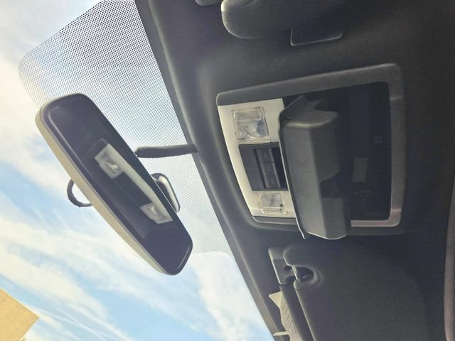 Used 2015 Lincoln Navigator 4WD image 34