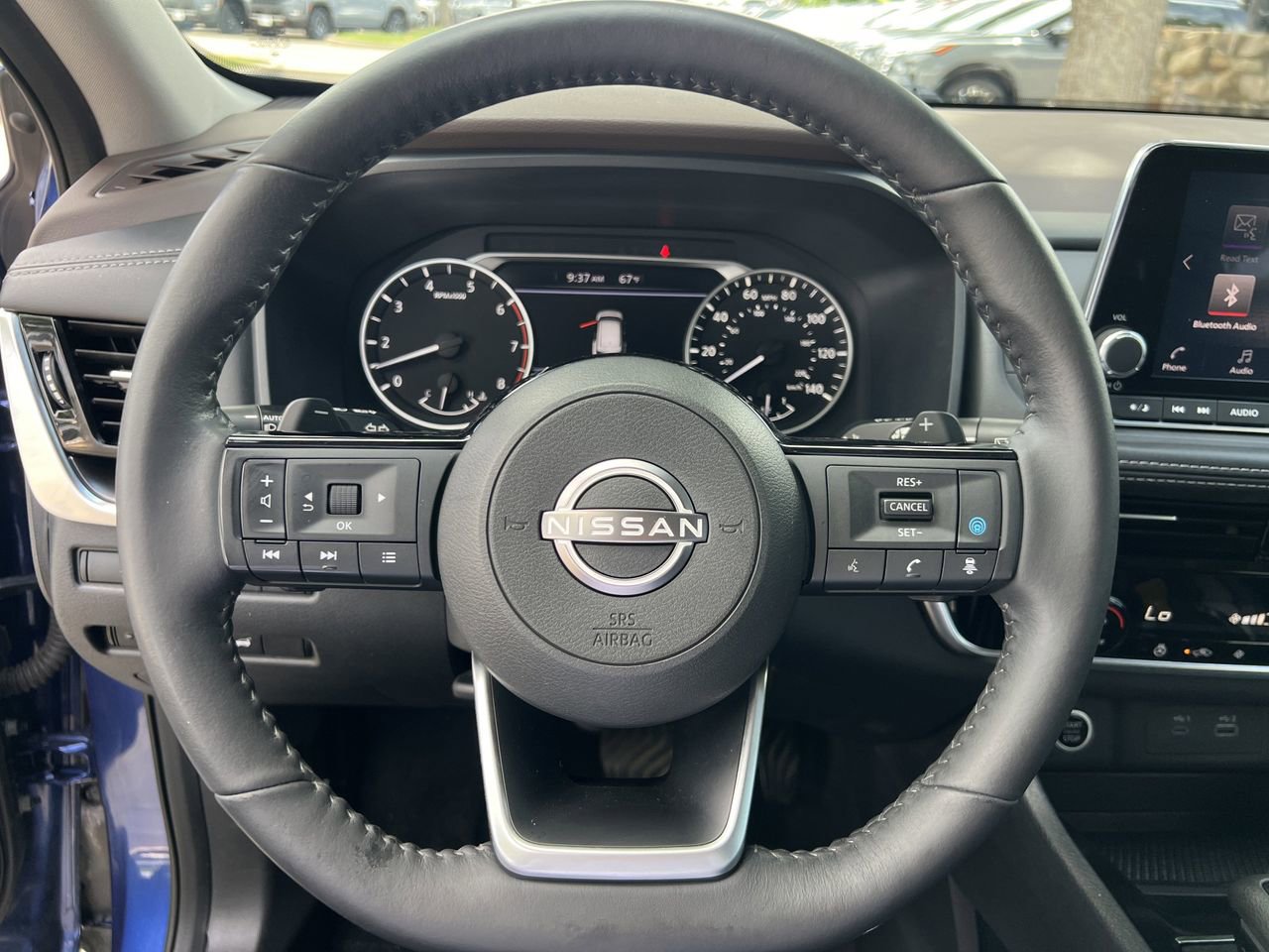 Used 2022 Nissan Rogue SV w/ SV Premium Package FWD image 9