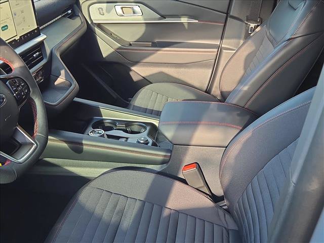 New 2027 Ford Explorer ST-Line w/ Premium Package RWD image 4