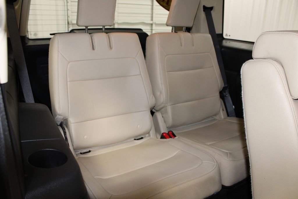 Used 2018 Ford Flex SEL w/ Equipment Group 202A image 28