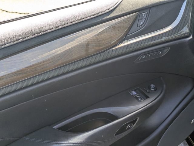 Used 2014 Cadillac ELR w/ Luxury Package image 10