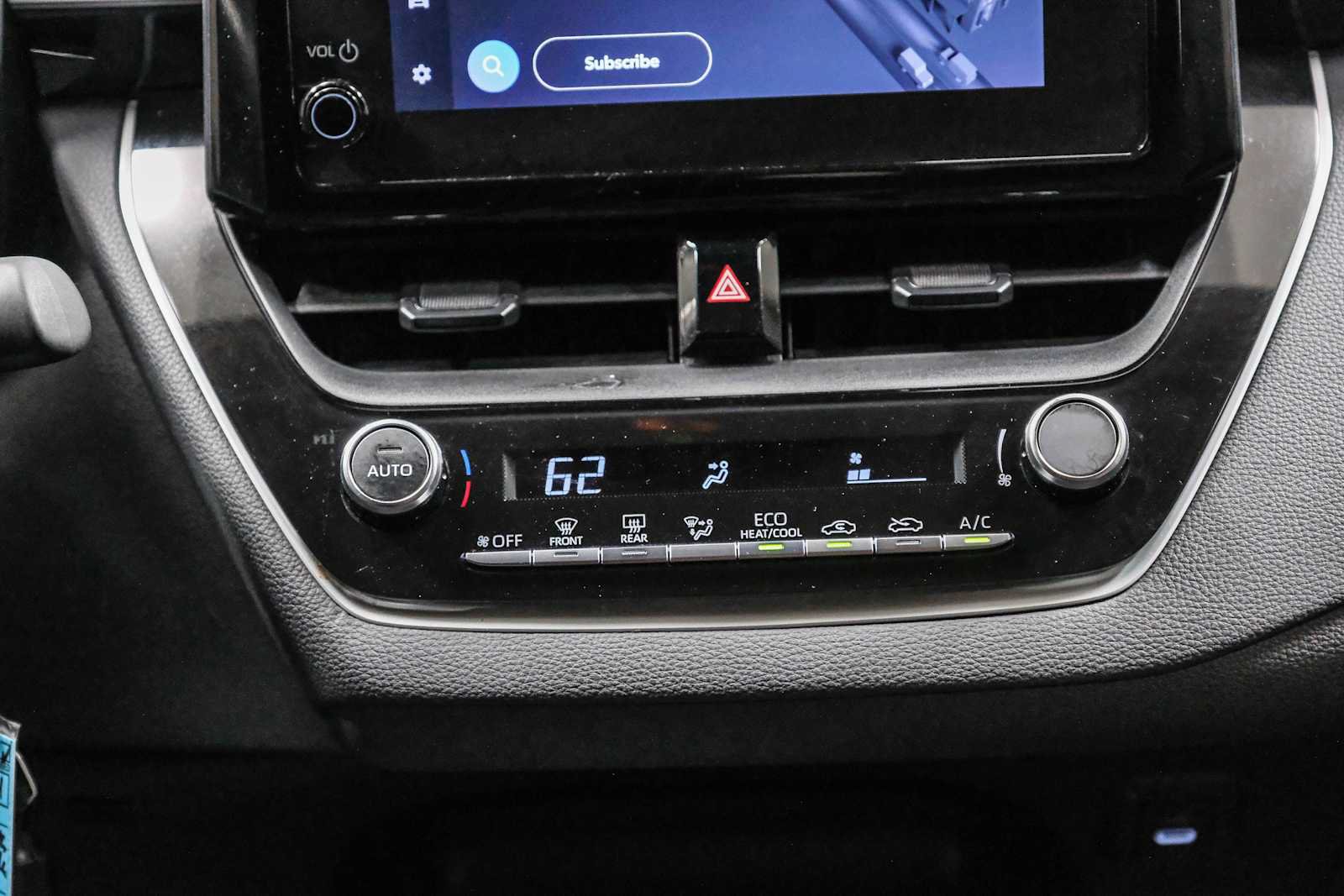 Used 2024 Toyota Corolla LE FWD image 17