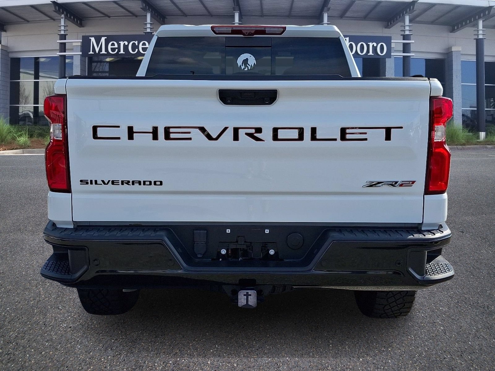 Used 2024 Chevrolet Silverado 1500 ZR2 w/ Technology Package AWD/4WD image 5