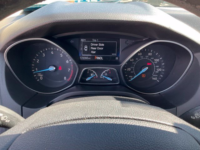 Used 2016 Ford Focus SE FWD image 9