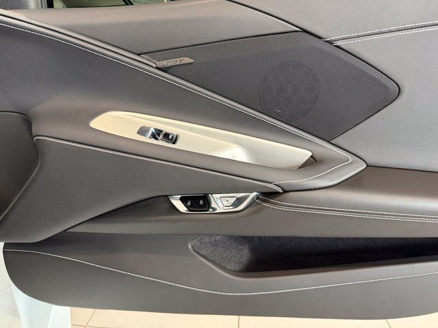 Used 2022 Chevrolet Corvette Stingray Coupe w/ 1LT RWD image 16